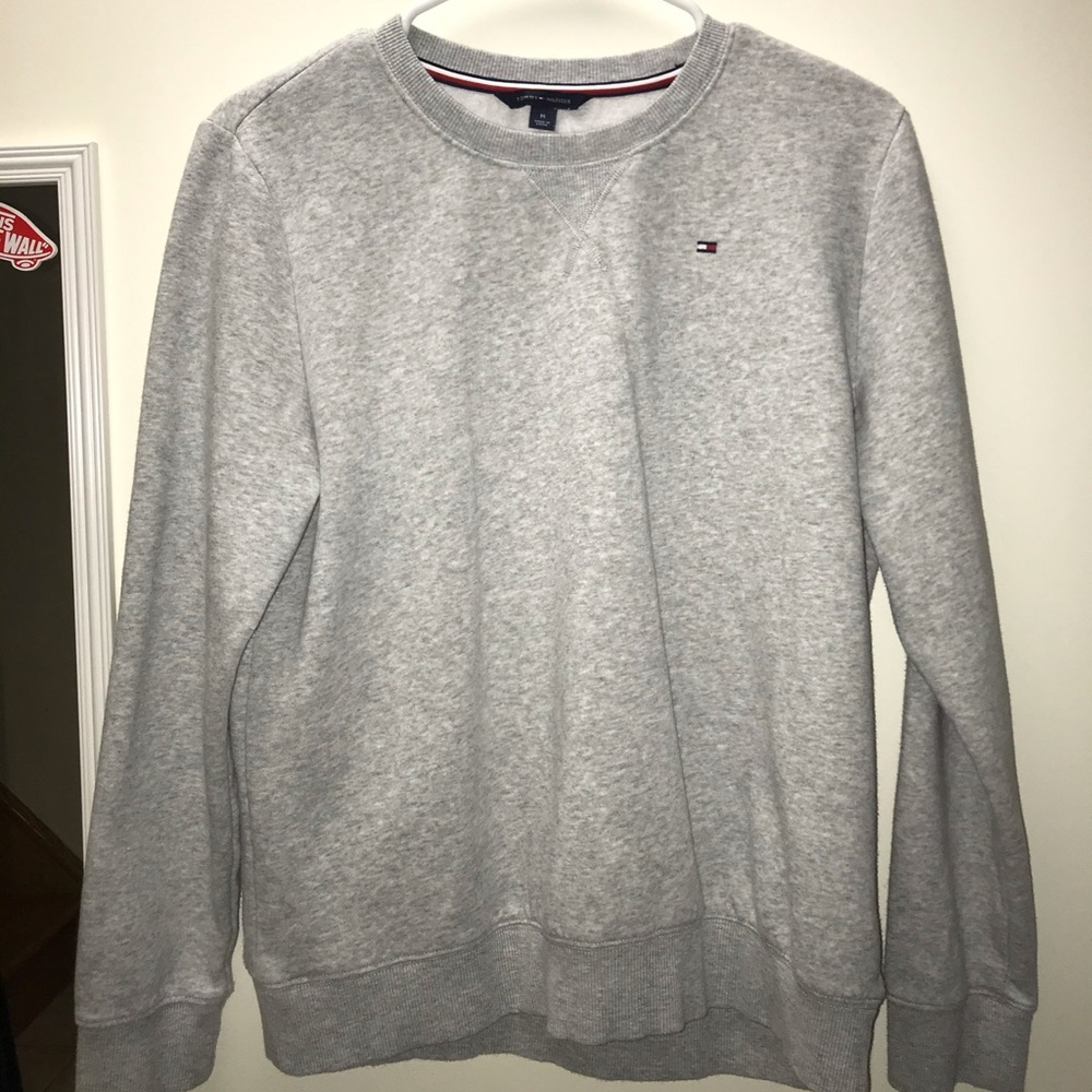 Tommy Hilfiger gray crew neck sweater